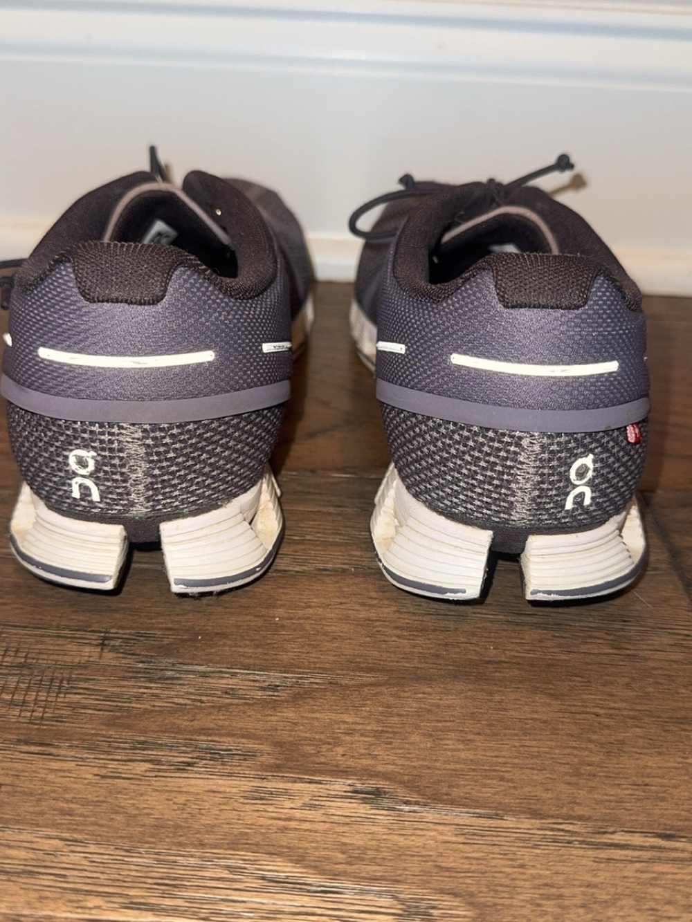 On Cloud Women's Running Sneakers — Purple and Gray - Picture 4 of 6